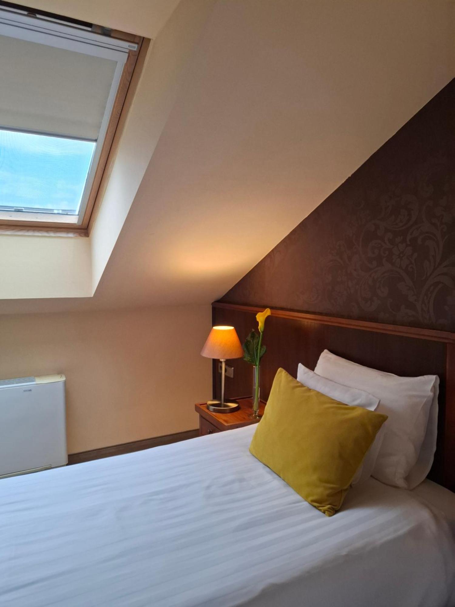 Szepia Bio And Art Hotel Zsambek Luaran gambar