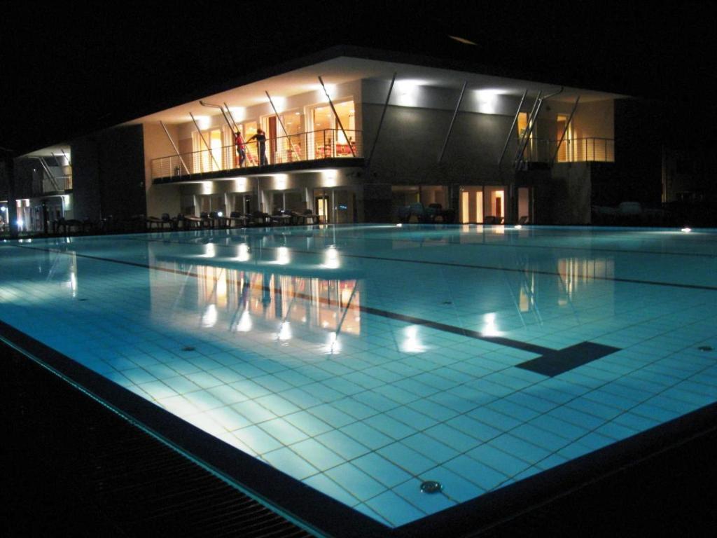 Szepia Bio And Art Hotel Zsambek Luaran gambar