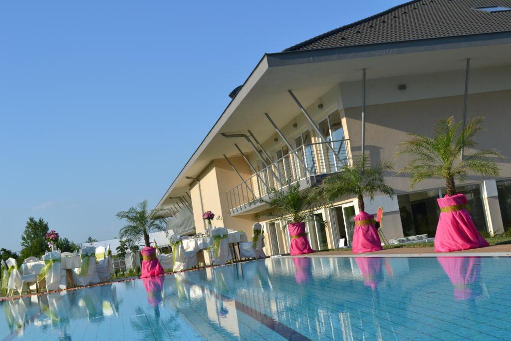 Szepia Bio And Art Hotel Zsambek Luaran gambar